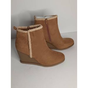 Sun + Stone Camillia F Womens Faux Suede Ankle Wedge Boots Size 10M
